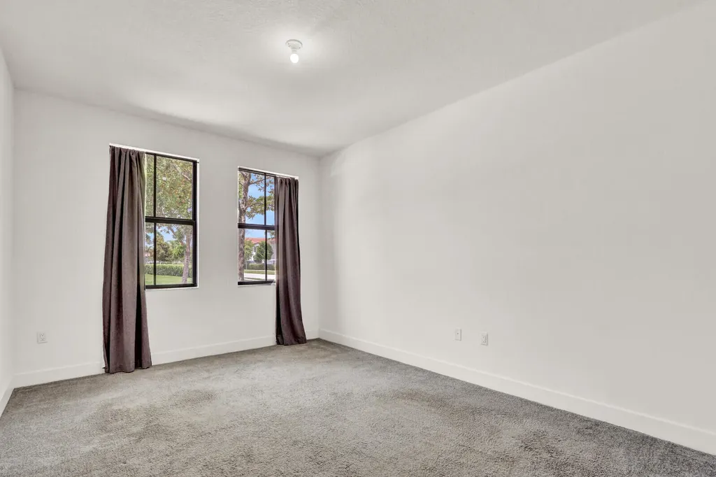 4008 Sequoia Place Riviera Beach FL 33410