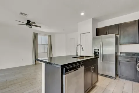 4008 Sequoia Place Riviera Beach FL 33410