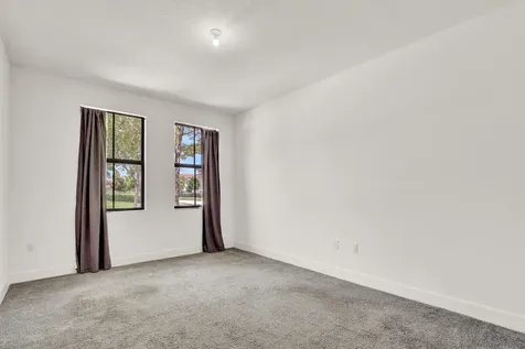 4008 Sequoia Place Riviera Beach FL 33410