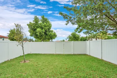 4008 Sequoia Place Riviera Beach FL 33410