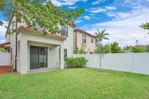 4008 Sequoia Place Riviera Beach FL 33410