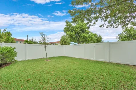 4008 Sequoia Place Riviera Beach FL 33410