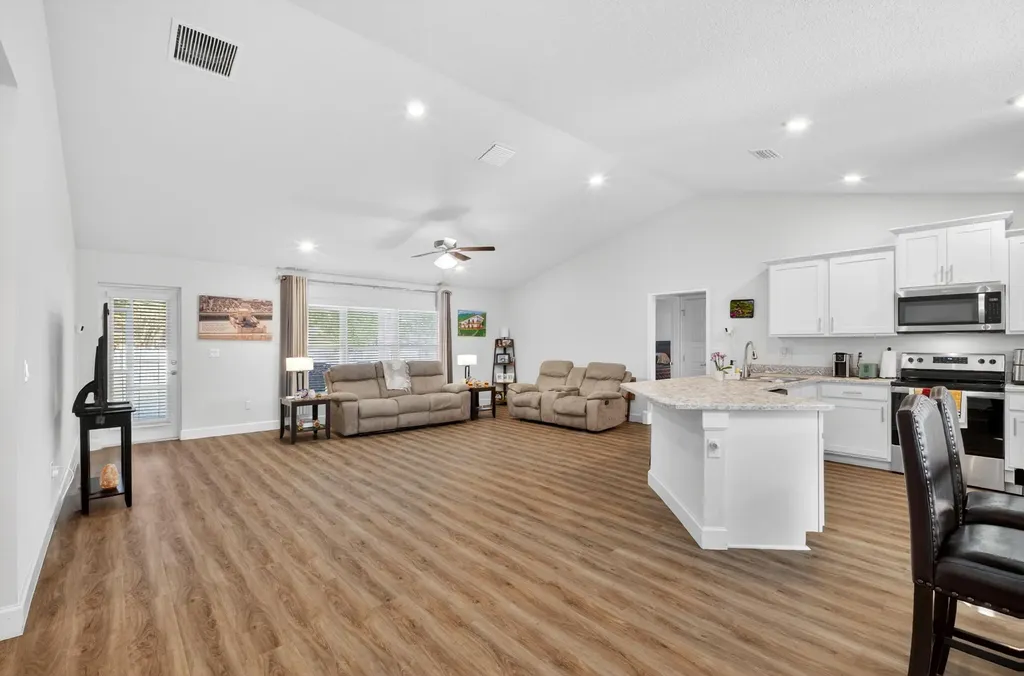 765 NE Eastlake Street Port St Lucie FL 34983