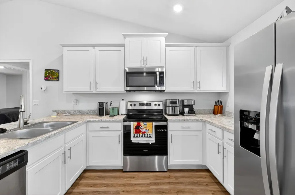765 NE Eastlake Street Port St Lucie FL 34983