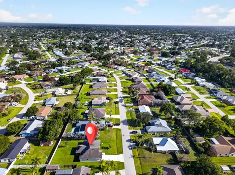 765 NE Eastlake Street Port St Lucie FL 34983