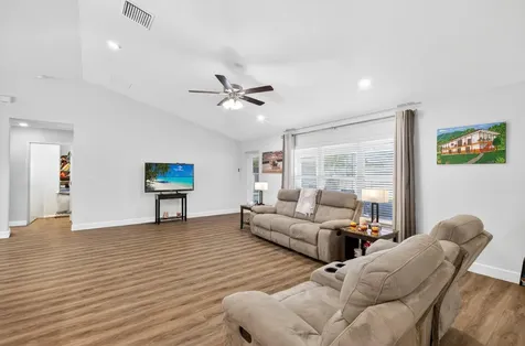 765 NE Eastlake Street Port St Lucie FL 34983