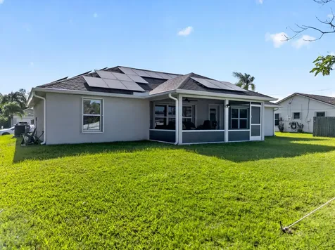765 NE Eastlake Street Port St Lucie FL 34983