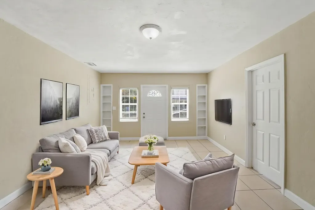 7604 NW 3rd Avenue Miami FL 33150