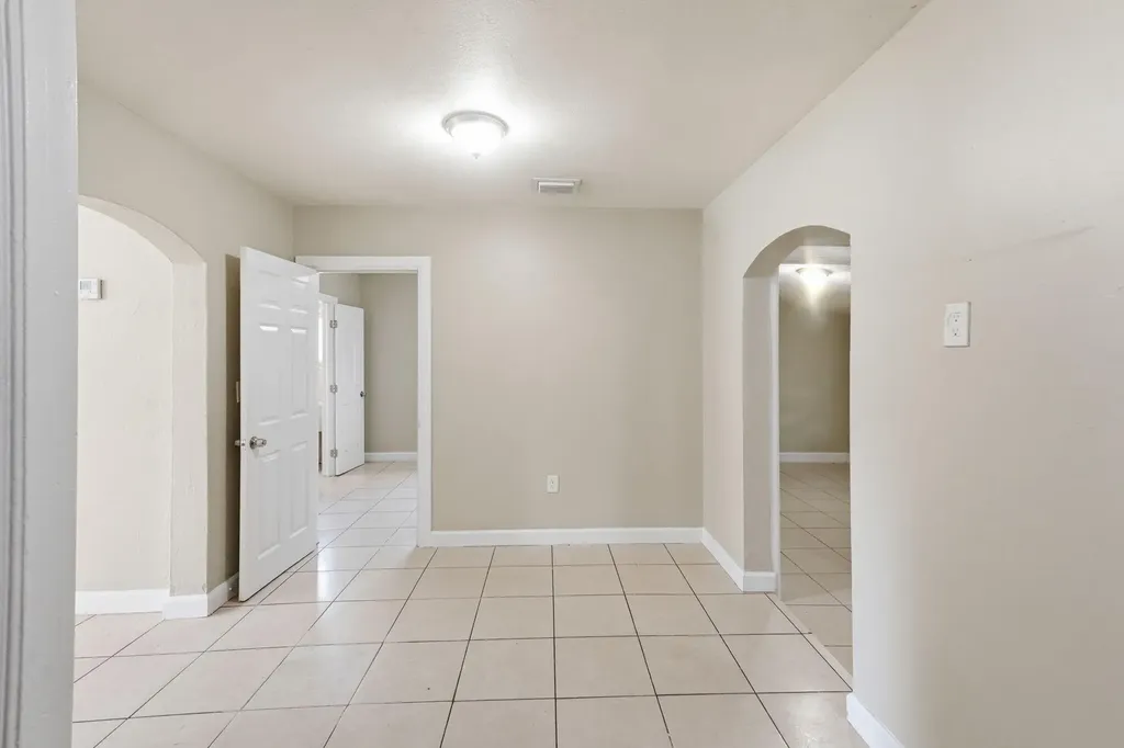 7604 NW 3rd Avenue Miami FL 33150