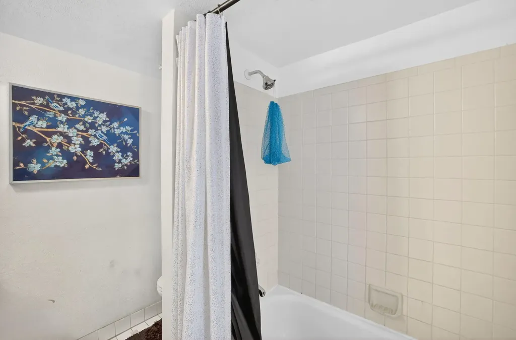 2550 SW 18th Terrace Fort Lauderdale FL 33315