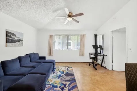 2550 SW 18th Terrace Fort Lauderdale FL 33315