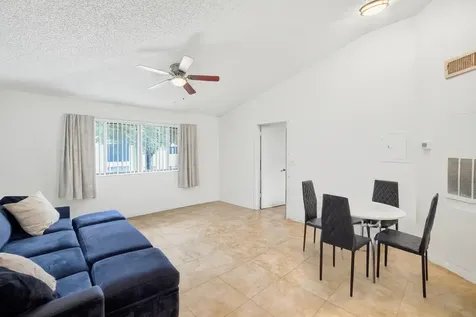2550 SW 18th Terrace Fort Lauderdale FL 33315