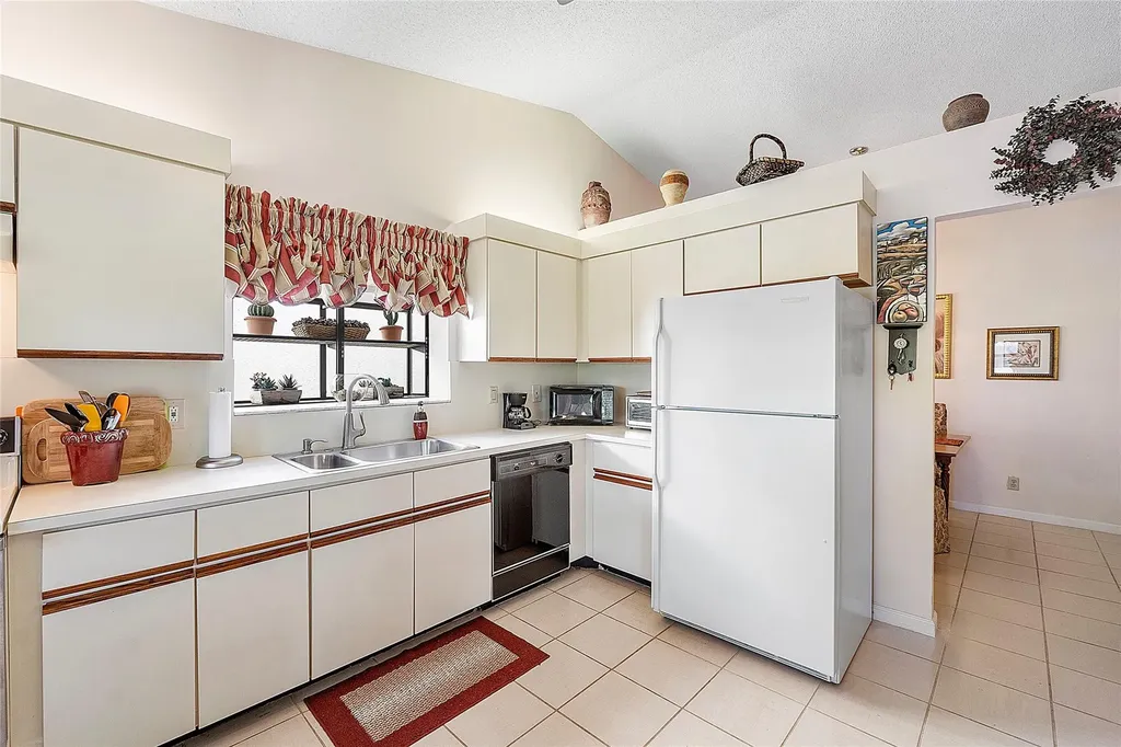 31 Columbia Court Deerfield Beach FL 33442