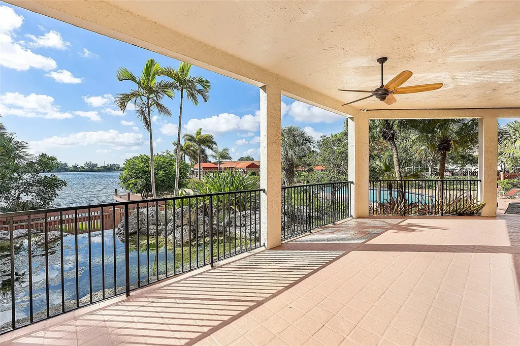 31 Columbia Court Deerfield Beach FL 33442