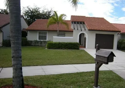 31 Columbia Court Deerfield Beach FL 33442