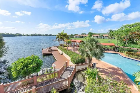 31 Columbia Court Deerfield Beach FL 33442
