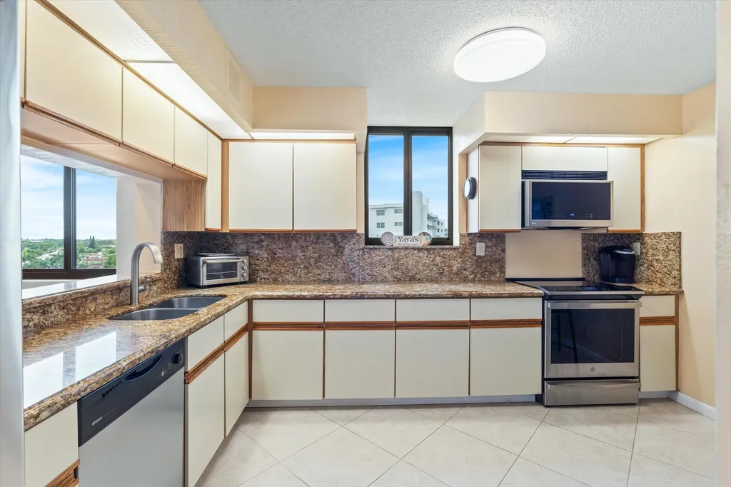 3420 S Ocean Boulevard Highland Beach FL 33487