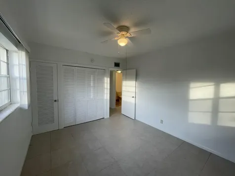 109 Salisbury E West Palm Beach FL 33417