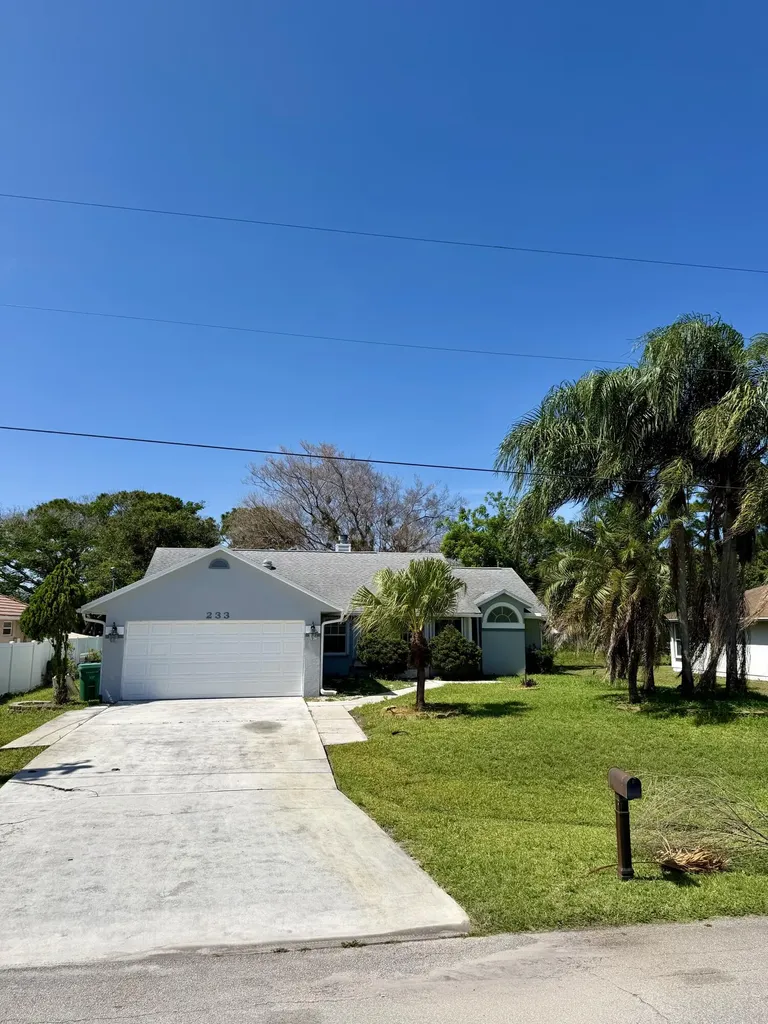 233 SW Chapman Avenue Port St Lucie FL 34984