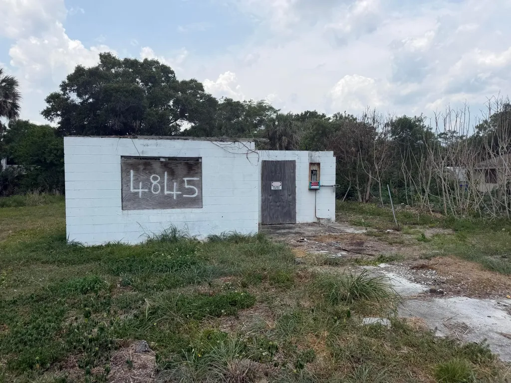 4845 34th Avenue Vero Beach FL 32967