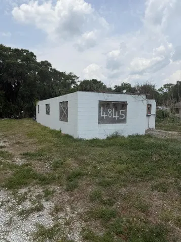 4845 34th Avenue Vero Beach FL 32967