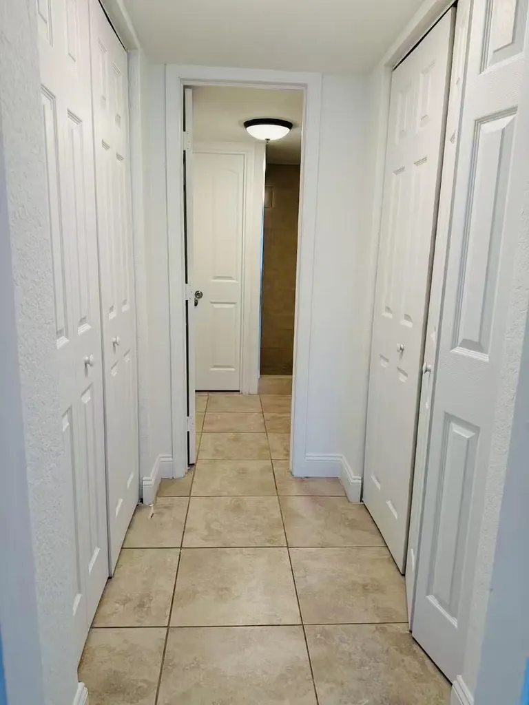 6250 SW 39th Street Davie FL 33314