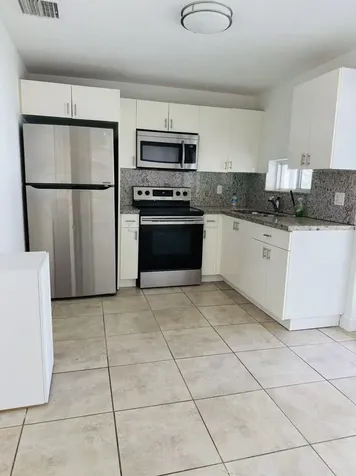 6250 SW 39th Street Davie FL 33314