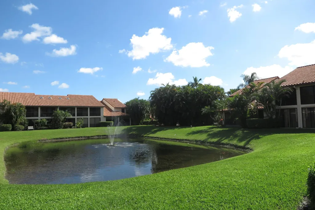 7875 La Mirada Drive Boca Raton FL 33433