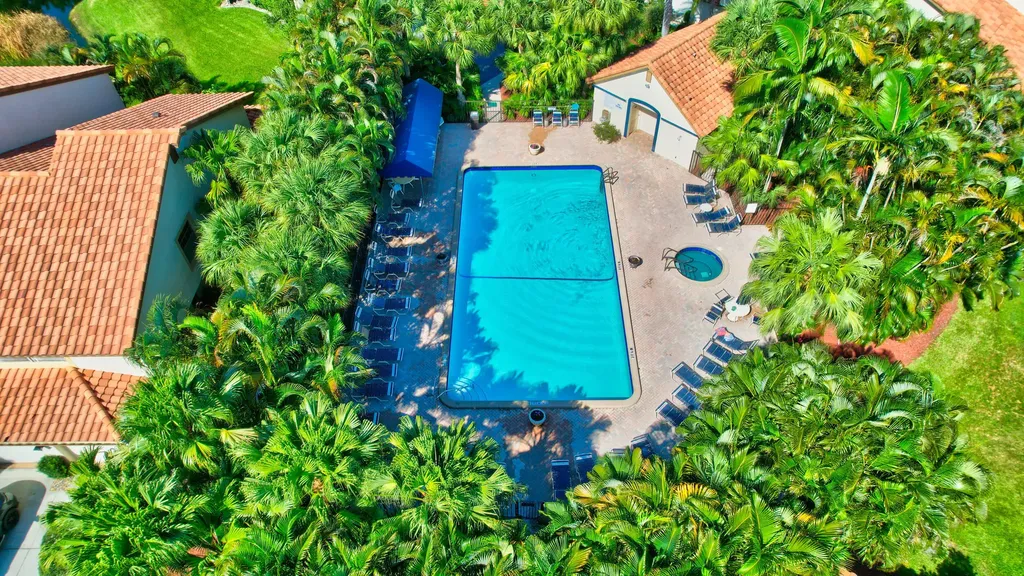 7875 La Mirada Drive Boca Raton FL 33433