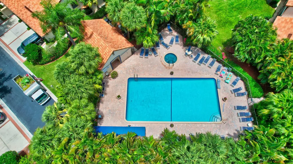 7875 La Mirada Drive Boca Raton FL 33433