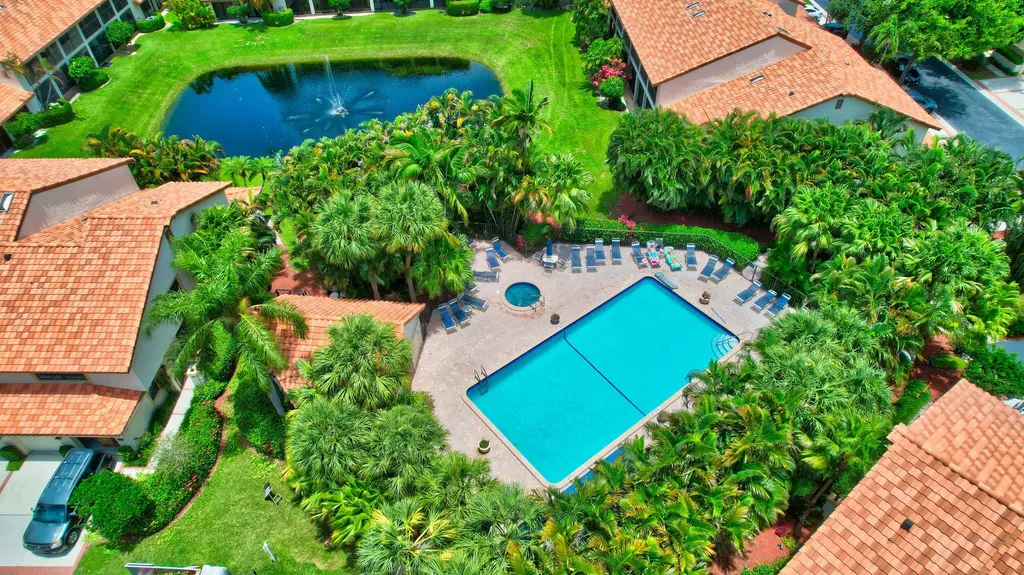7875 La Mirada Drive Boca Raton FL 33433