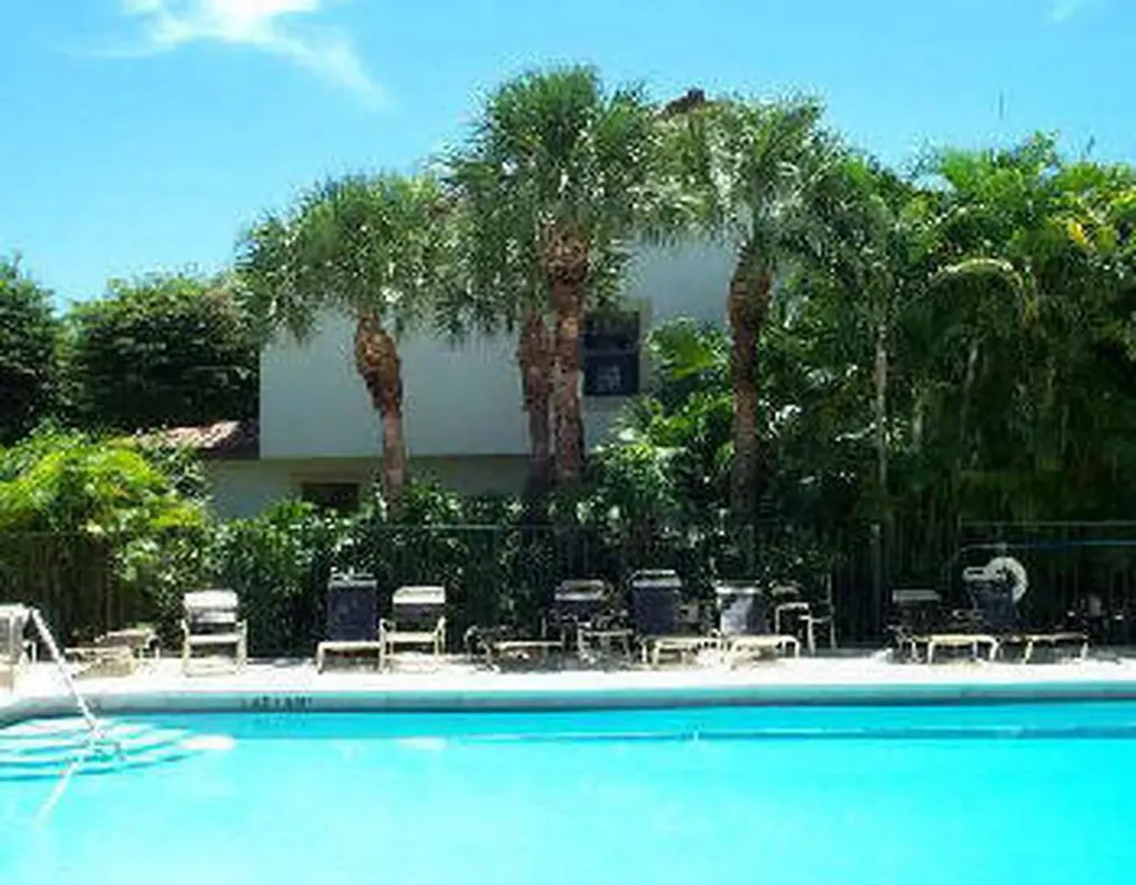 7875 La Mirada Drive Boca Raton FL 33433