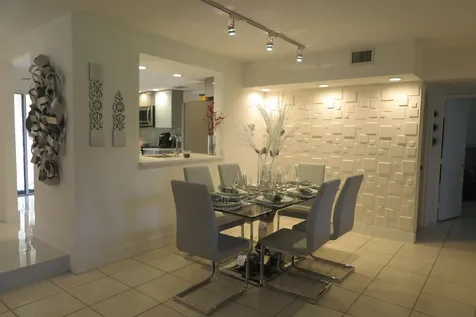 7875 La Mirada Drive Boca Raton FL 33433
