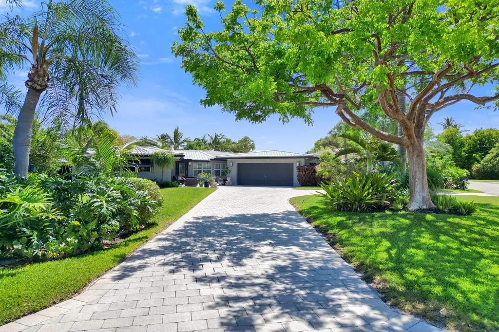 1916 NE 24th Street Wilton Manors FL 33305