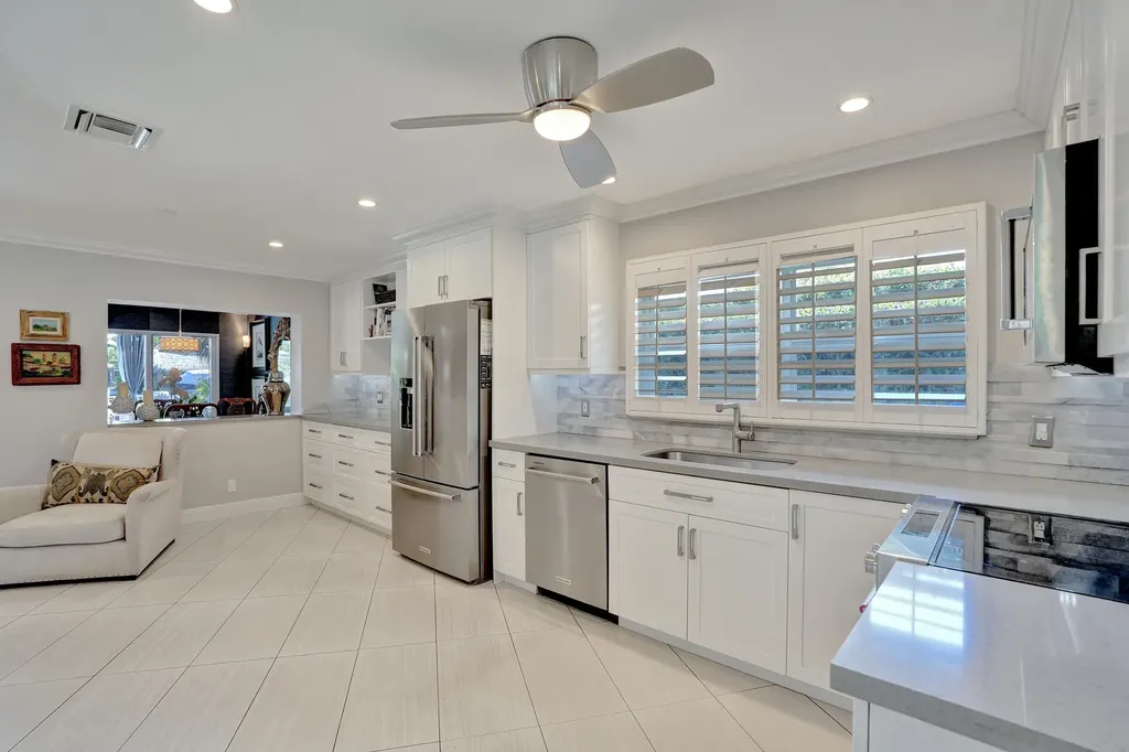 1916 NE 24th Street Wilton Manors FL 33305