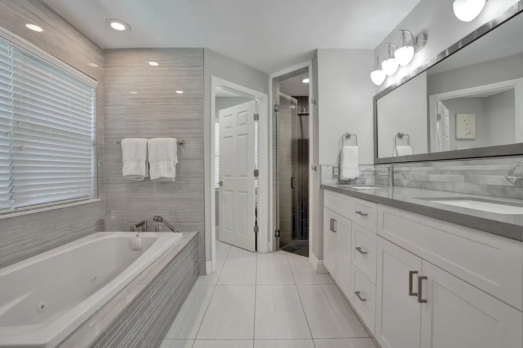 1916 NE 24th Street Wilton Manors FL 33305