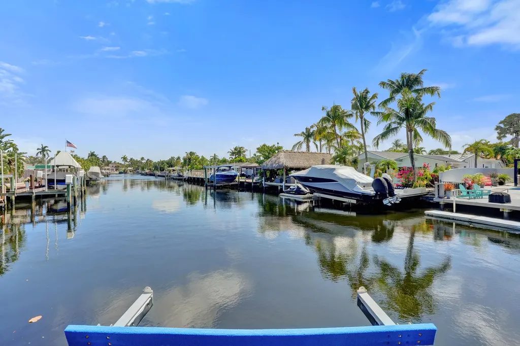 1916 NE 24th Street Wilton Manors FL 33305