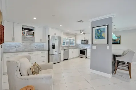 1916 NE 24th Street Wilton Manors FL 33305