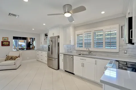 1916 NE 24th Street Wilton Manors FL 33305