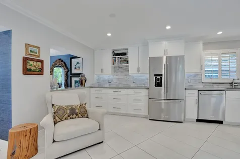 1916 NE 24th Street Wilton Manors FL 33305