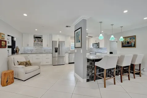 1916 NE 24th Street Wilton Manors FL 33305