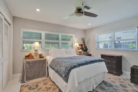 1916 NE 24th Street Wilton Manors FL 33305