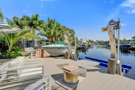 1916 NE 24th Street Wilton Manors FL 33305