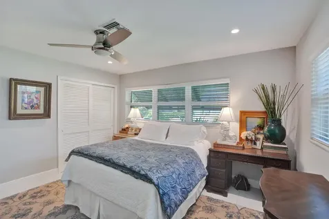 1916 NE 24th Street Wilton Manors FL 33305