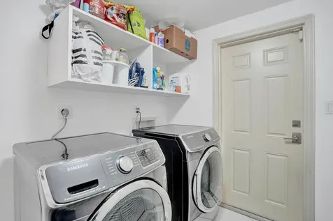 1916 NE 24th Street Wilton Manors FL 33305