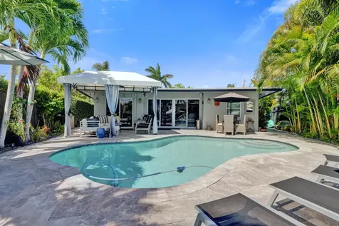 1916 NE 24th Street Wilton Manors FL 33305