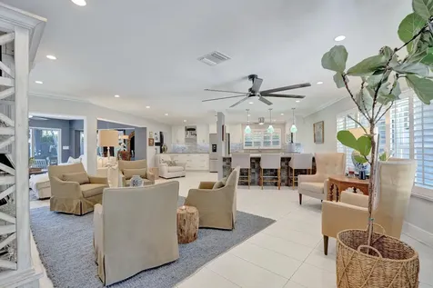 1916 NE 24th Street Wilton Manors FL 33305