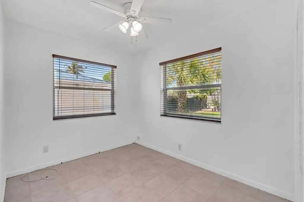 710 SE 4th Avenue Delray Beach FL 33483