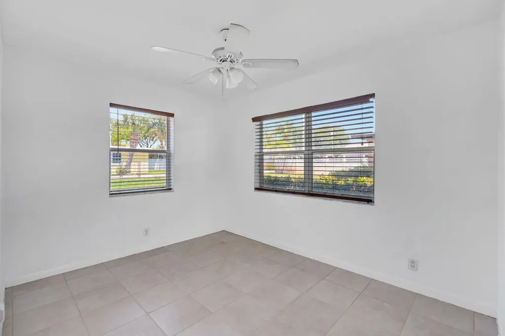 710 SE 4th Avenue Delray Beach FL 33483