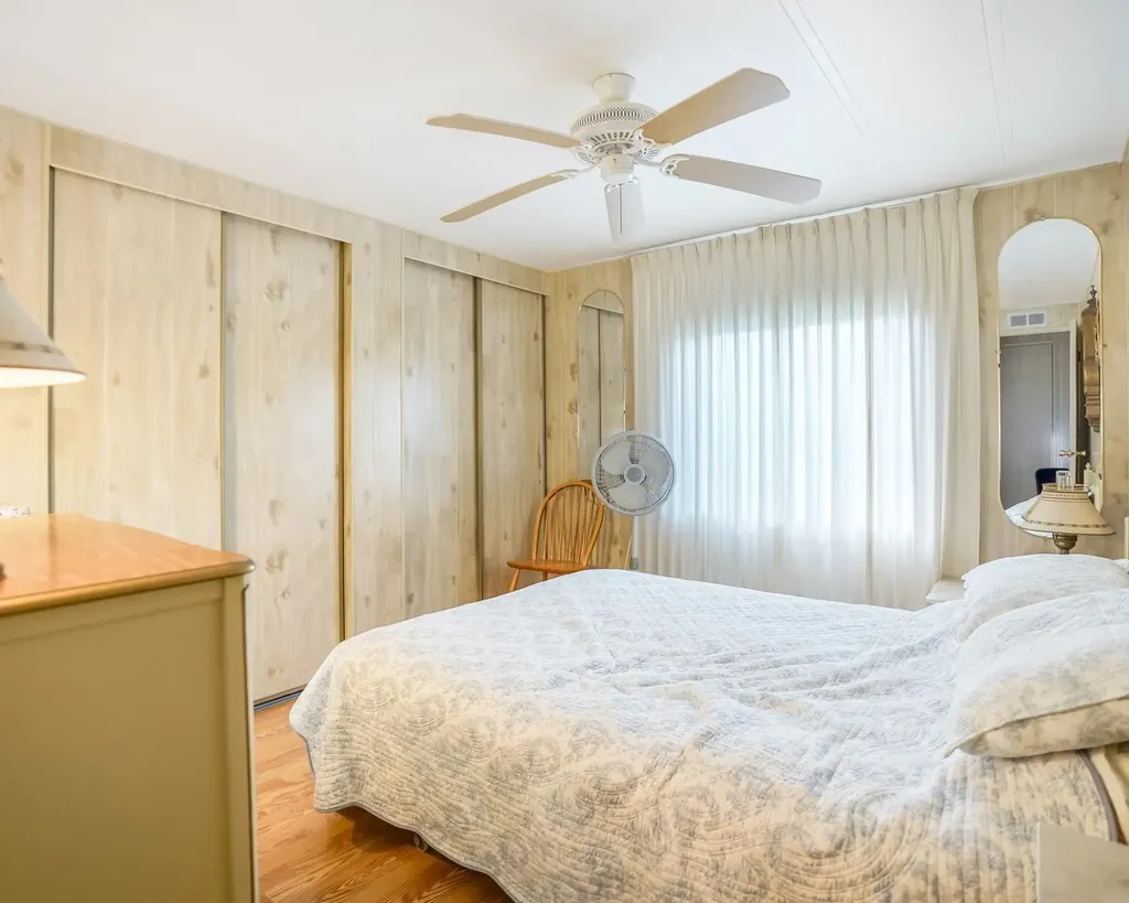 8517 SW 16th Place Davie FL 33324